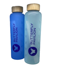 Load image into Gallery viewer, Glass Butterfly Pavilion Water Bottle - 18oz